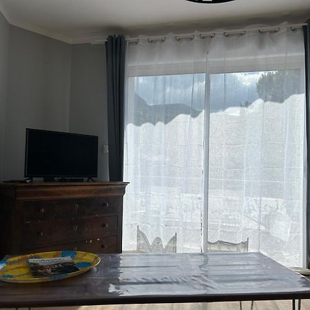 Les Plantades Aveyronnaises Apartment Saint-Georges-de-Luzençon Екстериор снимка