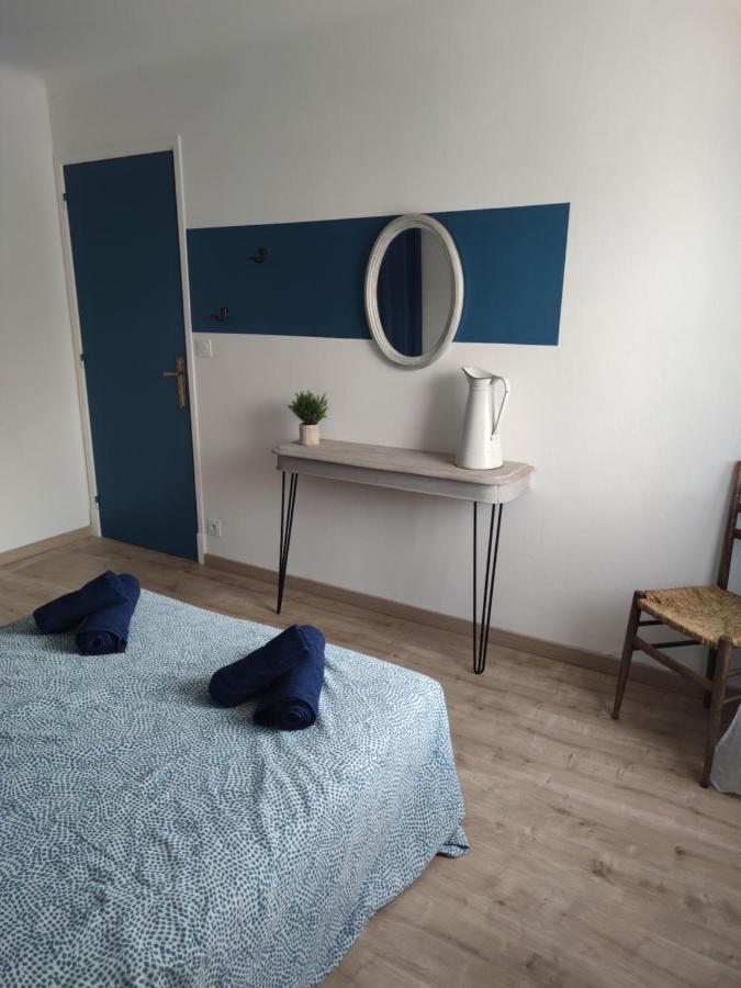 Les Plantades Aveyronnaises Apartment Saint-Georges-de-Luzençon Екстериор снимка